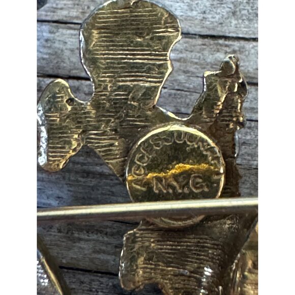 Vintage Gold Gilt Art Nouveau Cherub Pin Brooch By ACCESSOCRAFT - Picture 4 of 5